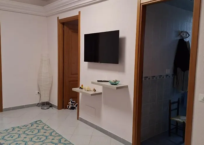 Tasinanta Apartment *